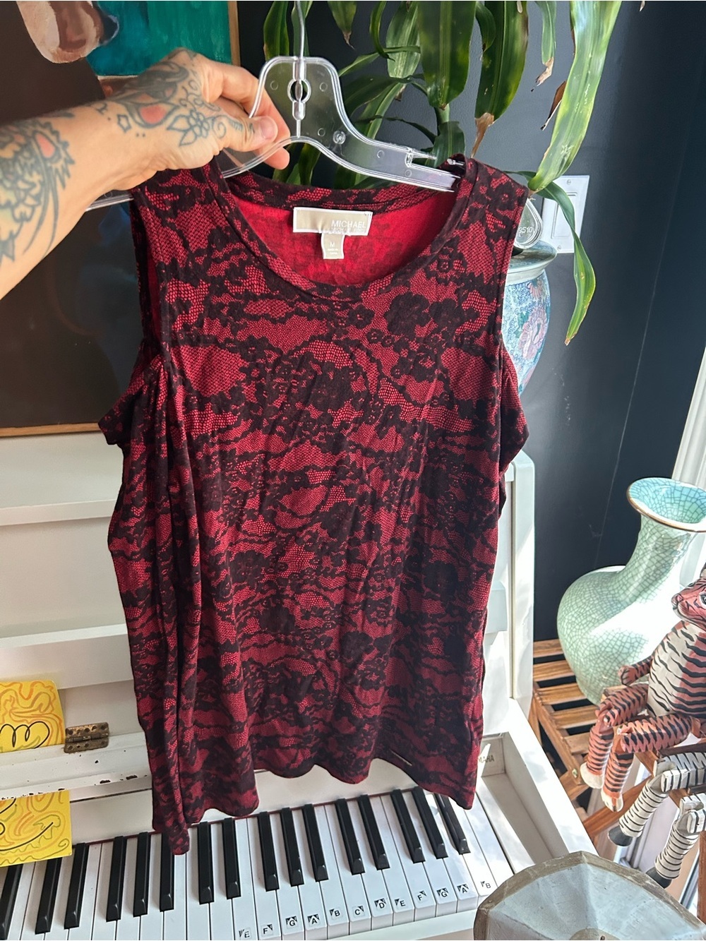 Michael Kors Red and Black Lace-Print Cold-Shoulder Long Sleeve Top - Picture 4 of 12